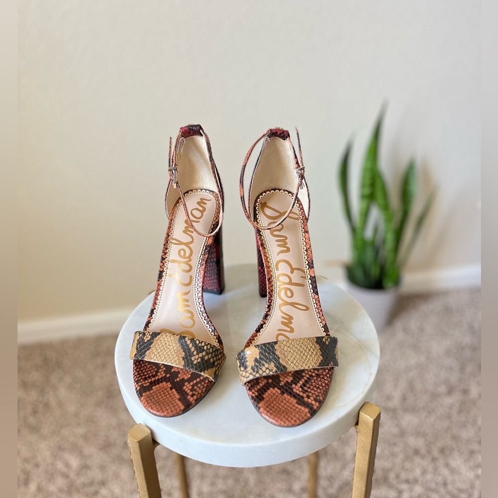 Sam Edelman Yaro Block Heels Snake Print Sz 9 NWOT